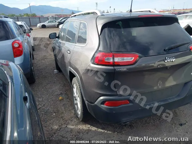 2018 Jeep Cherokee — фото 13 (iaai)