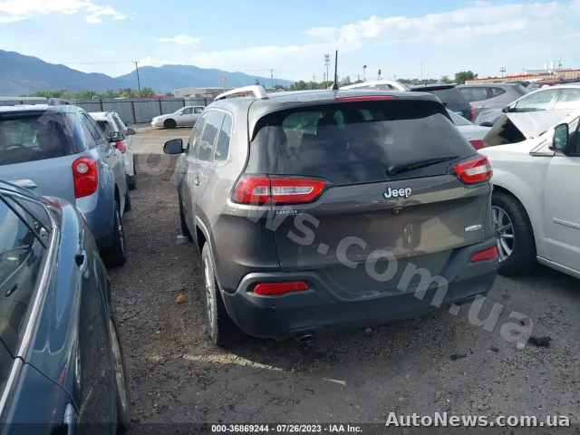 2018 Jeep Cherokee — фото 3 (iaai)