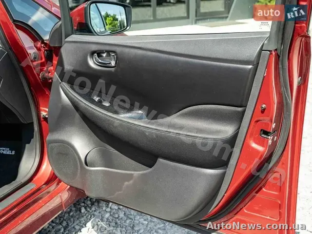 2018 Nissan Leaf, VIN 1N4AZ1CP6JC309471 — photo 46 (autoria)