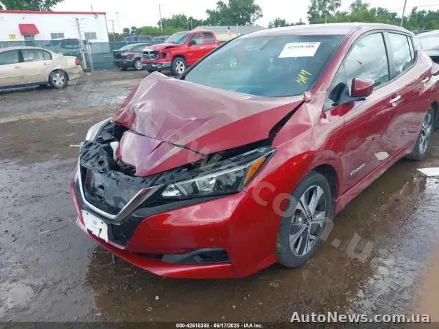 2018 Nissan Leaf, VIN 1N4AZ1CP6JC309471 — photo 24 (iaai)