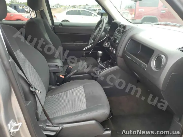 2016 Jeep Patriot — фото 5 (copart)