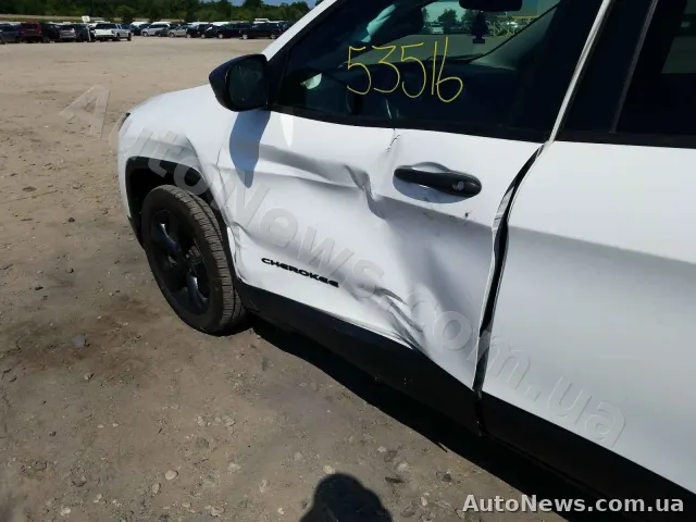 2016 Jeep Cherokee — photo 9 (copart)