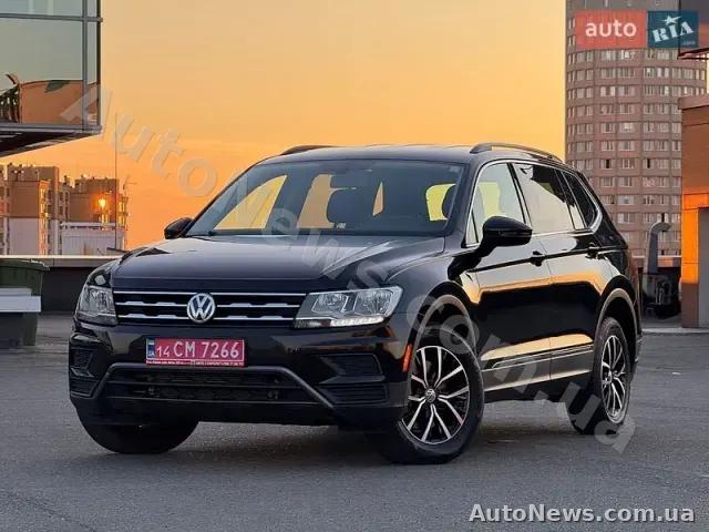 2021 Volkswagen Tiguan, VIN 3VV3B7AX5MM095770 — фото 1 (autoria)