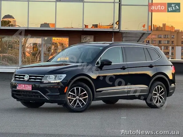 2021 Volkswagen Tiguan, VIN 3VV3B7AX5MM095770 — фото 2 (autoria)