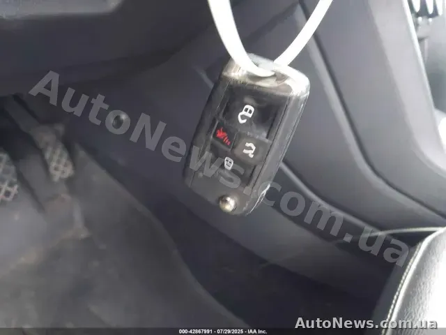 2021 Volkswagen Tiguan, VIN 3VV3B7AX5MM095770 — фото 11 (iaai)