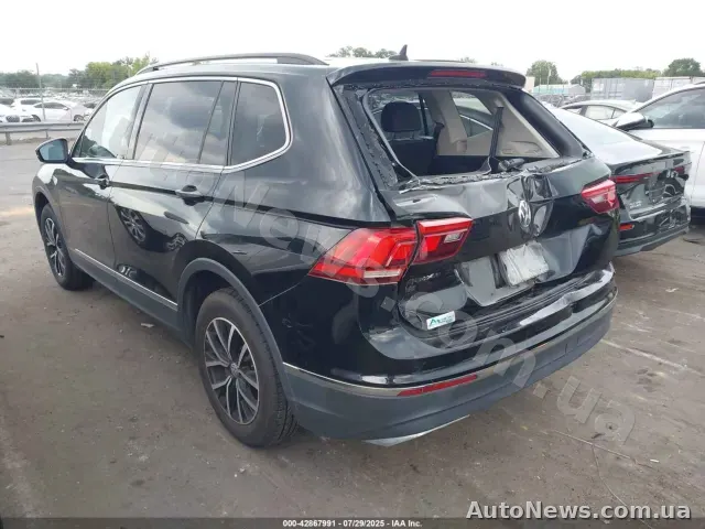 2021 Volkswagen Tiguan, VIN 3VV3B7AX5MM095770 — фото 19 (iaai)