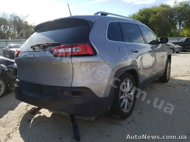 2018 Jeep Cherokee — zdjęcie 4 (copart)