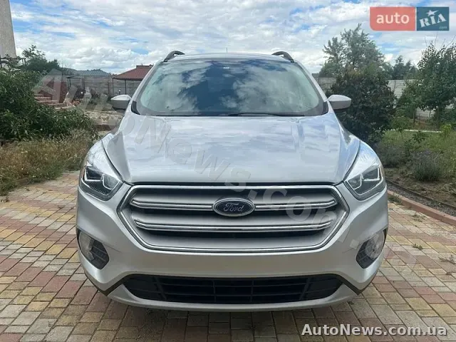 2019 Ford Escape, VIN 1FMCU9HD5KUB25709 — фото 2 (autoria)