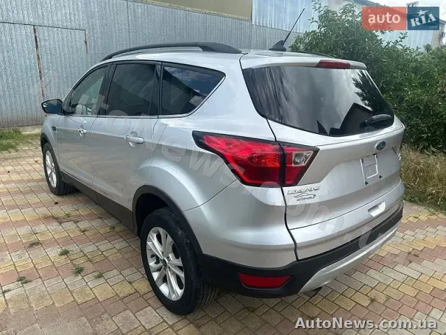 2019 Ford Escape, VIN 1FMCU9HD5KUB25709 — фото 6 (autoria)