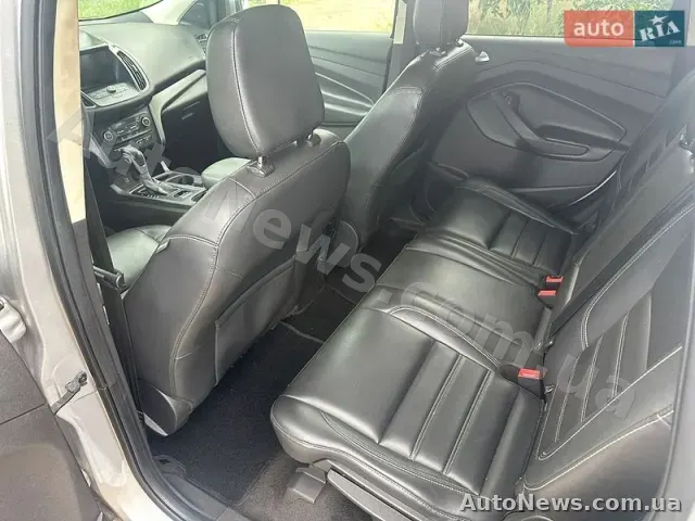 2019 Ford Escape, VIN 1FMCU9HD5KUB25709 — фото 9 (autoria)