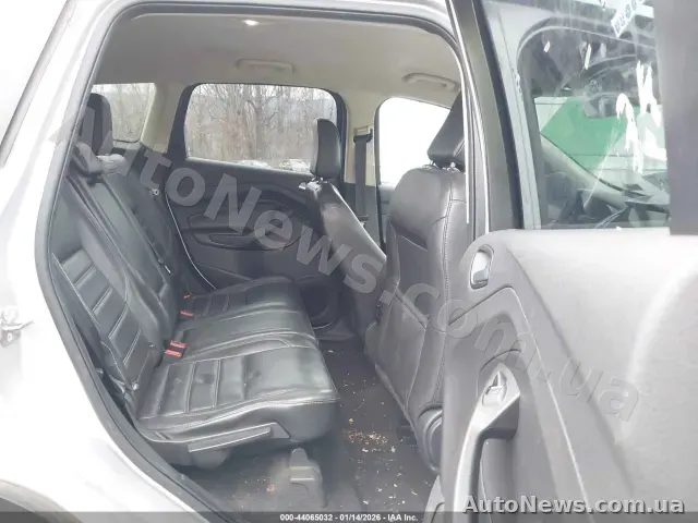 2019 Ford Escape, VIN 1FMCU9HD5KUB25709 — фото 48 (iaai)