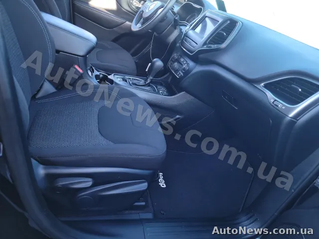 2019 Jeep Cherokee — фото 30 (manheim)