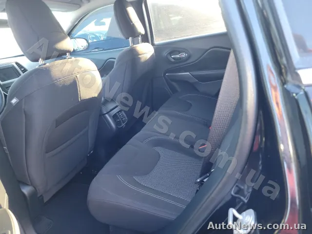 2019 Jeep Cherokee — фото 35 (manheim)