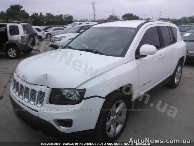 2013 Jeep Compass, VIN 1C4NJCCB5ED555575, nr rej. СВ0206ЕР — zdjęcie 2 (iaai)