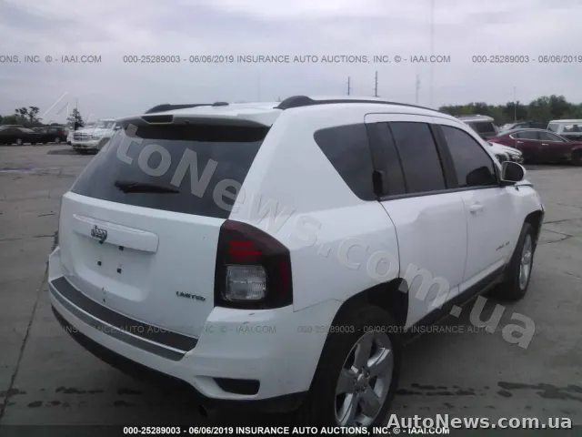 2013 Jeep Compass, VIN 1C4NJCCB5ED555575, nr rej. СВ0206ЕР — zdjęcie 4 (iaai)