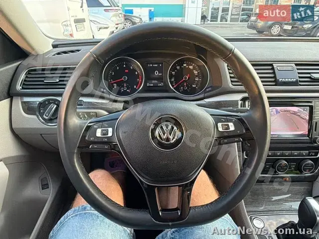 2018 Volkswagen Passat, VIN 1VWBA7A39JC020820 — фото 44 (autoria)