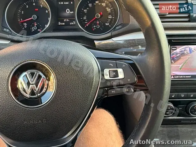 2018 Volkswagen Passat, VIN 1VWBA7A39JC020820 — фото 46 (autoria)