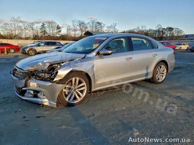 2018 Volkswagen Passat, VIN 1VWBA7A39JC020820 — фото 1 (copart)