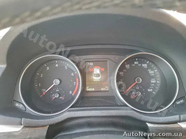 2018 Volkswagen Passat, VIN 1VWBA7A39JC020820 — фото 9 (copart)