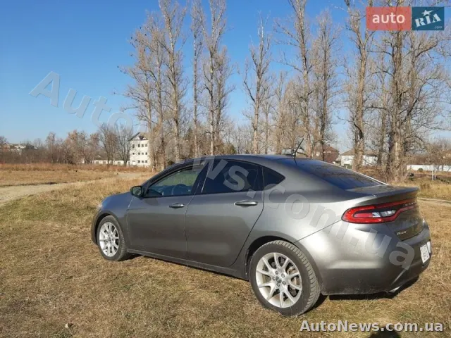 2012 Dodge Dart — photo 2 (autoria)