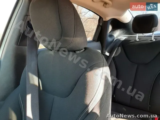 2012 Dodge Dart — photo 8 (autoria)