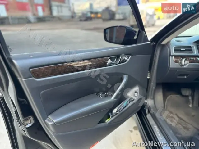 2013 Volkswagen Passat, VIN 1VWCS7A31EC034976, госномер КА8854ОО — фото 10 (autoria)