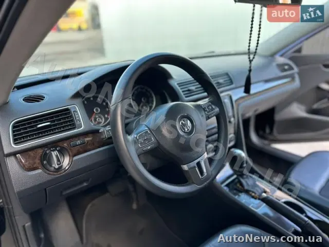 2013 Volkswagen Passat, VIN 1VWCS7A31EC034976, госномер КА8854ОО — фото 11 (autoria)