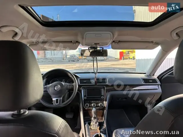 2013 Volkswagen Passat, VIN 1VWCS7A31EC034976, госномер КА8854ОО — фото 16 (autoria)