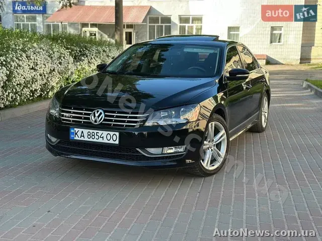 2013 Volkswagen Passat, VIN 1VWCS7A31EC034976, госномер КА8854ОО — фото 19 (autoria)