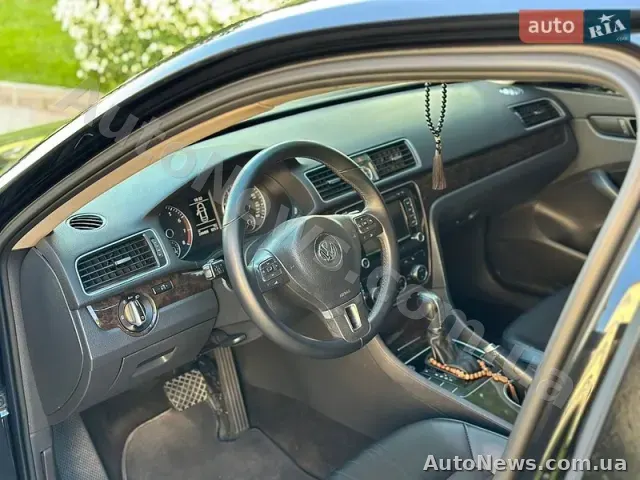 2013 Volkswagen Passat, VIN 1VWCS7A31EC034976, госномер КА8854ОО — фото 25 (autoria)