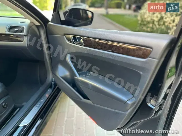 2013 Volkswagen Passat, VIN 1VWCS7A31EC034976, госномер КА8854ОО — фото 32 (autoria)