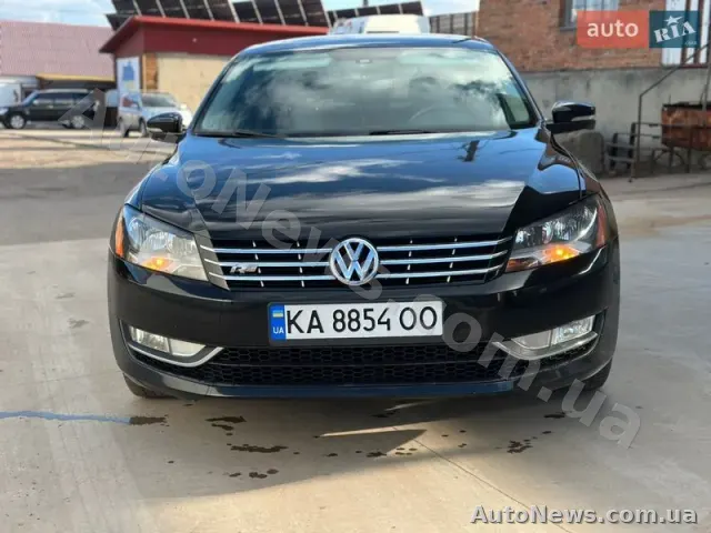 2013 Volkswagen Passat, VIN 1VWCS7A31EC034976, госномер КА8854ОО — фото 4 (autoria)