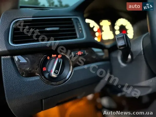 2013 Volkswagen Passat, VIN 1VWCS7A31EC034976, госномер КА8854ОО — фото 54 (autoria)