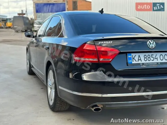 2013 Volkswagen Passat, VIN 1VWCS7A31EC034976, госномер КА8854ОО — фото 7 (autoria)