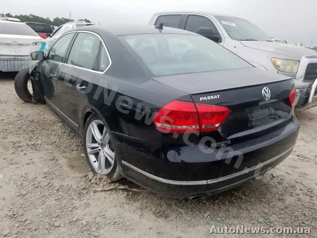2013 Volkswagen Passat, VIN 1VWCS7A31EC034976, госномер КА8854ОО — фото 3 (copart)