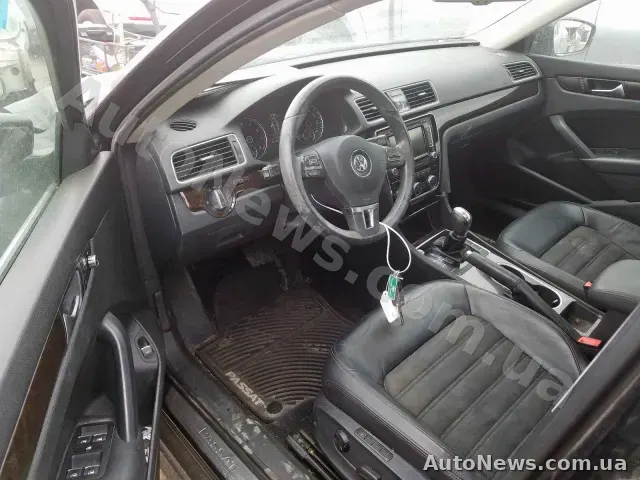 2013 Volkswagen Passat, VIN 1VWCS7A31EC034976, госномер КА8854ОО — фото 9 (copart)