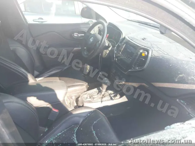 2019 Jeep Cherokee, VIN 1C4PJLLB4LD568694, госномер АІ6057ТС — фото 5 (iaai)