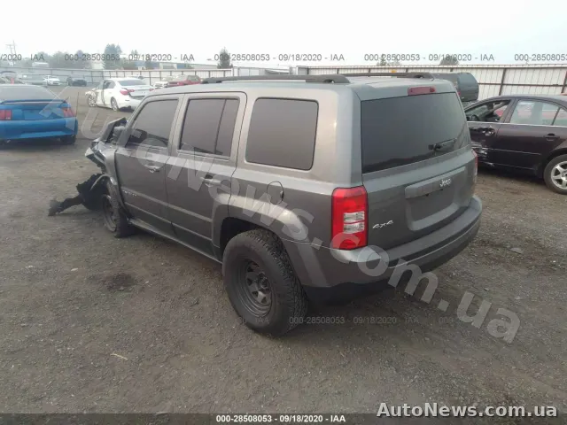 2013 Jeep Patriot — photo 3 (iaai)
