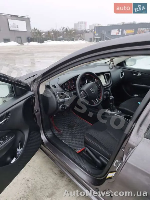 2015 Dodge Dart — фото 7 (autoria)