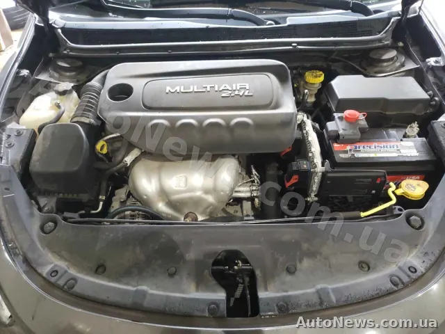 2015 Dodge Dart — фото 7 (copart)