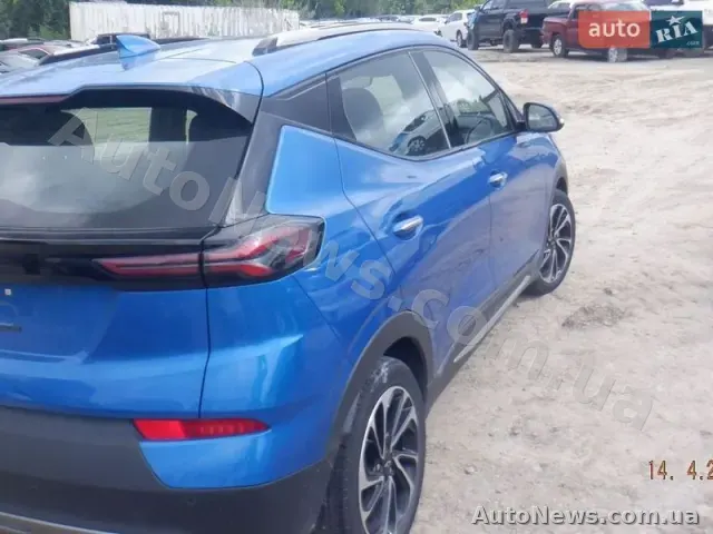 2023 Chevrolet Bolt, VIN 1G1FZ6S01P4116836 — zdjęcie 2 (autoria)