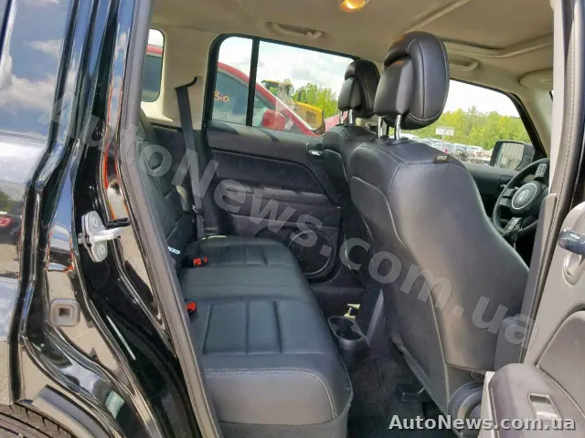 2015 Jeep Patriot LA — photo 6 (copart)