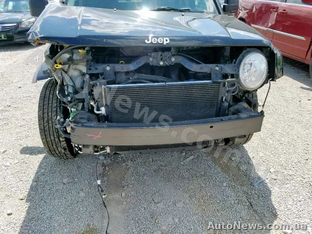 2015 Jeep Patriot LA — photo 9 (copart)