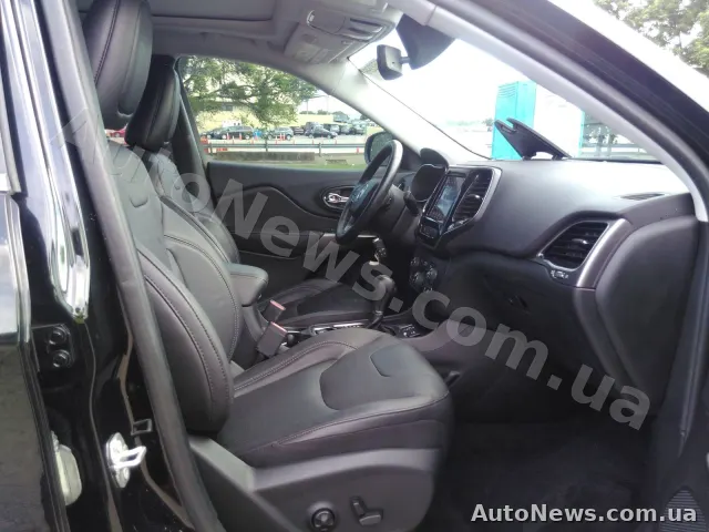 2019 Jeep Cherokee — zdjęcie 9 (manheim)