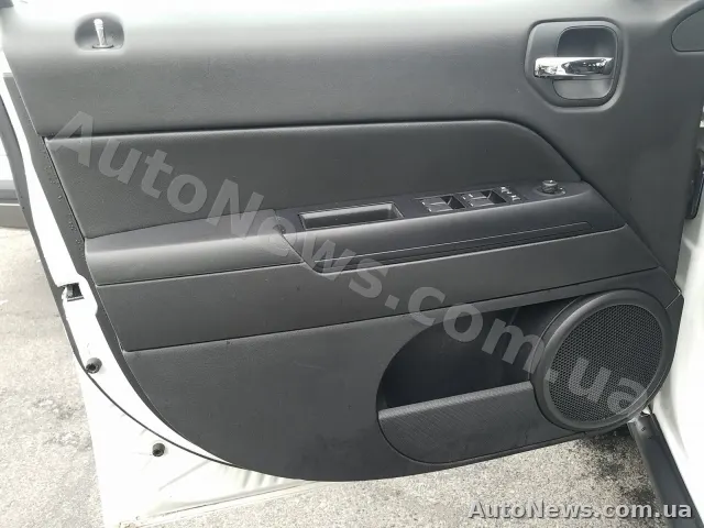 2014 Jeep Patriot, VIN 1C4NJRBB0ED805308, держномер КА9033ІК — фото 9 (manheim)