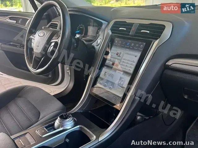 2017 Ford Fusion, VIN 3FA6P0H73HR113062 — фото 16 (autoria)