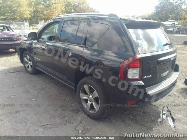 2016 Jeep Compass — photo 3 (iaai)