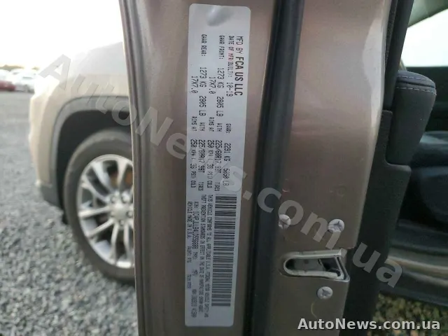 2019 Jeep Grand Cher, VIN 1C4PJLLB4LD556688, nr rej. ВК7072КА — zdjęcie 14 (copart)