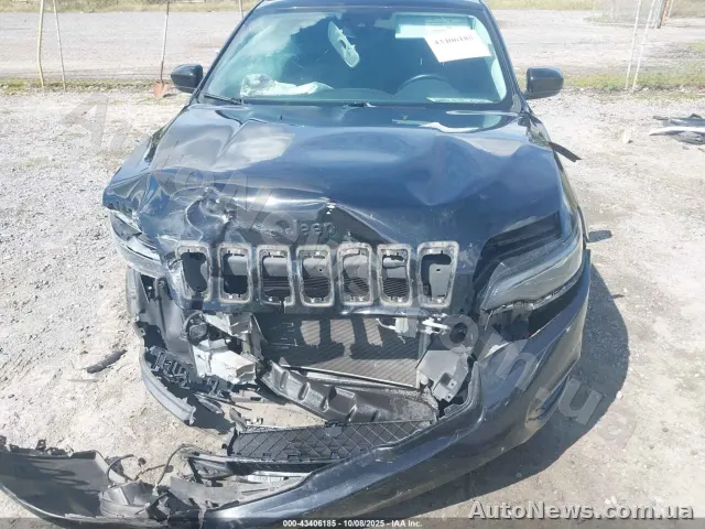 2021 Jeep Cherokee — фото 13 (iaai)