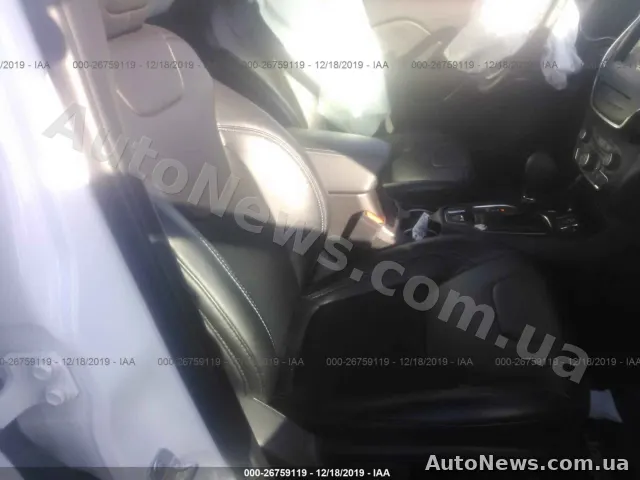 2018 Jeep Cherokee, VIN 1C4PJLLB7KD129584, nr rej. АЕ8242ХВ — zdjęcie 5 (iaai)